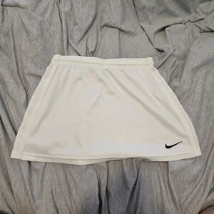 Nike White Skirt Girls XL